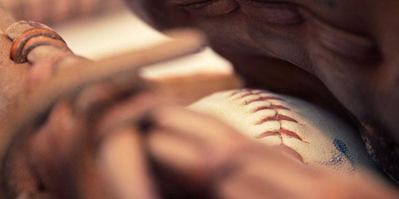 橙色主题与创意设计：重新定义时尚礼品的艺术