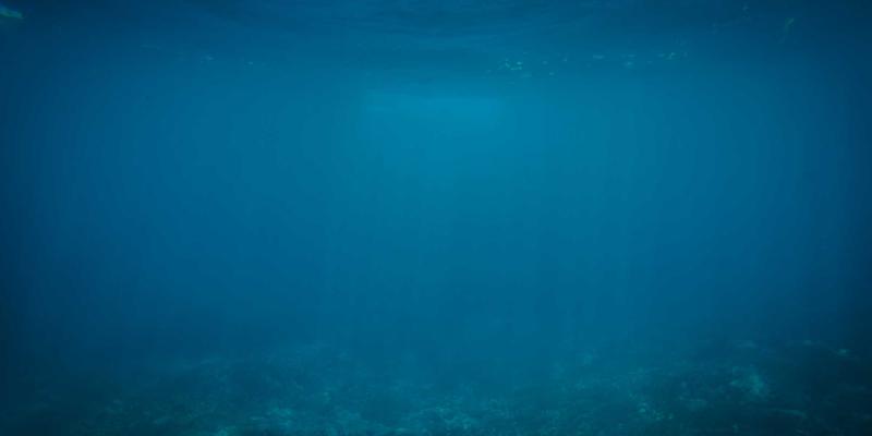 蒸汽波风格香氛美学礼盒：用定制气味打造时尚礼物的独特记忆密码